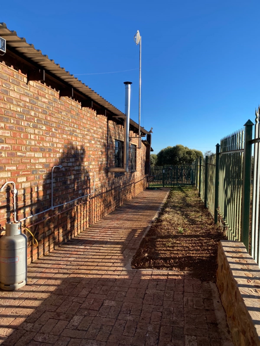 5 Bedroom Property for Sale in Koster North West